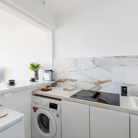 Apartment Luxury Leie View
