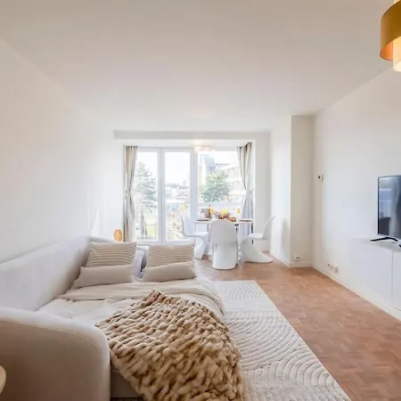 Luxury Leie View Apartment Ghent